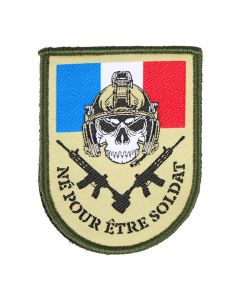 PATCH NÉ POUR ETRE SOLDAT
